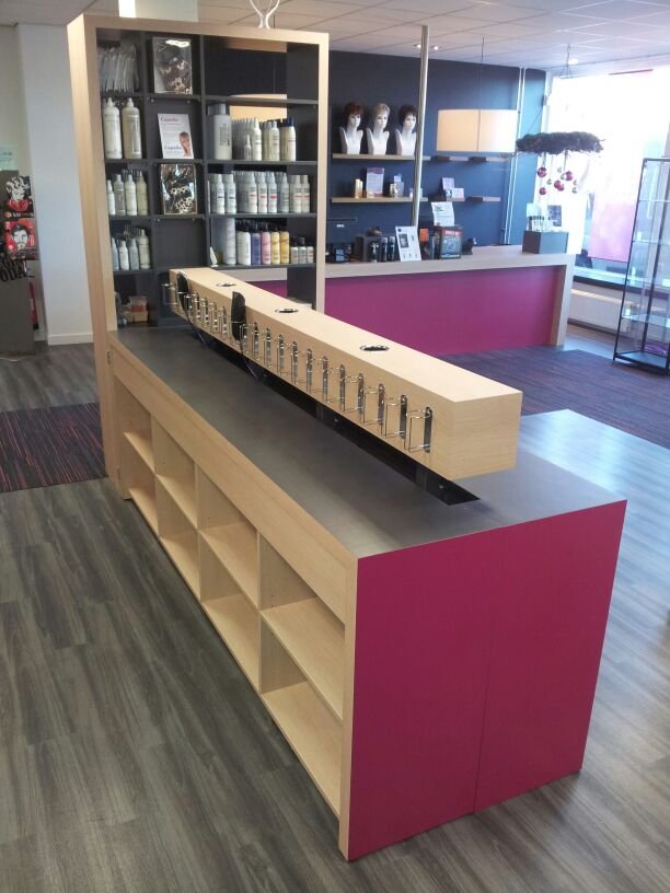 Winkelinterieur op maat voor Capelle Haarwerken